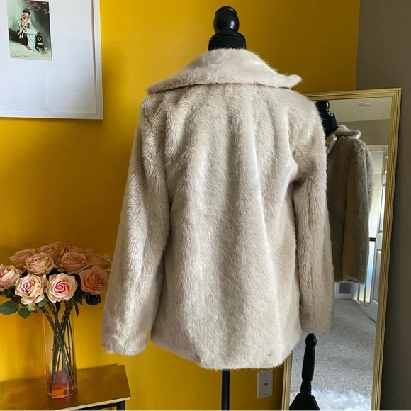 A New Day Faux Fur Coat. Cream. XS - Picture 4 of 7